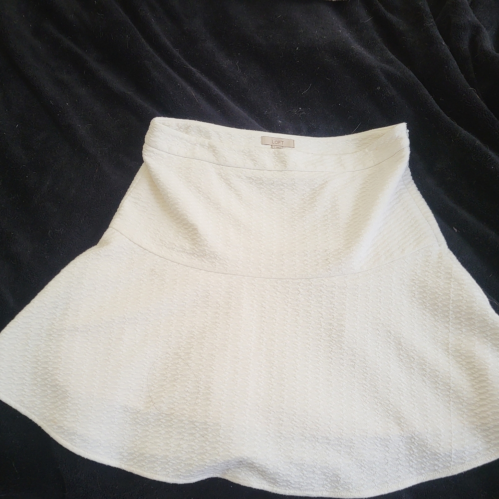 Elegant White Skirt
